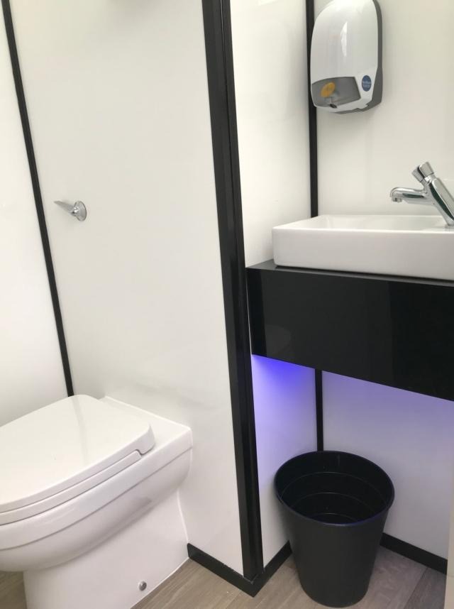 1+1 compact unit interior WC cubicle
